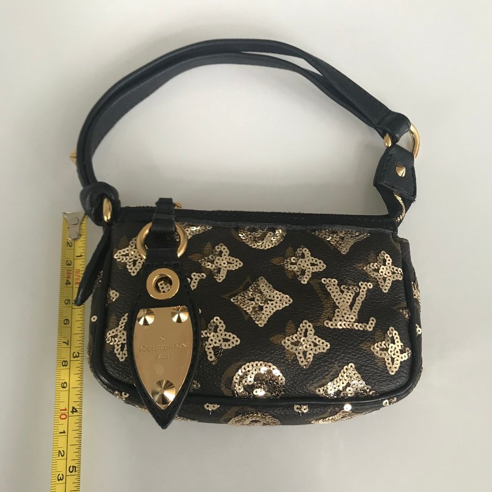 EXTREMELY RARE Louis Vuitton Gold sequins logo monogram mini pochette purse - Picture 8 of 9